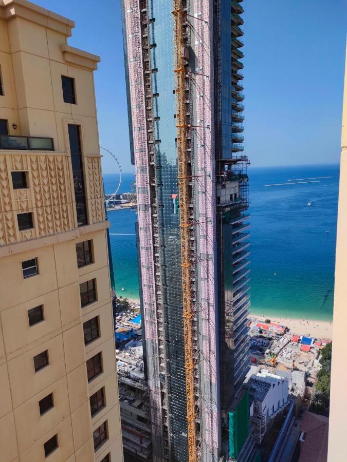 Lunar Cozy Hostel - Jbr Dubai Eksteriør bilde