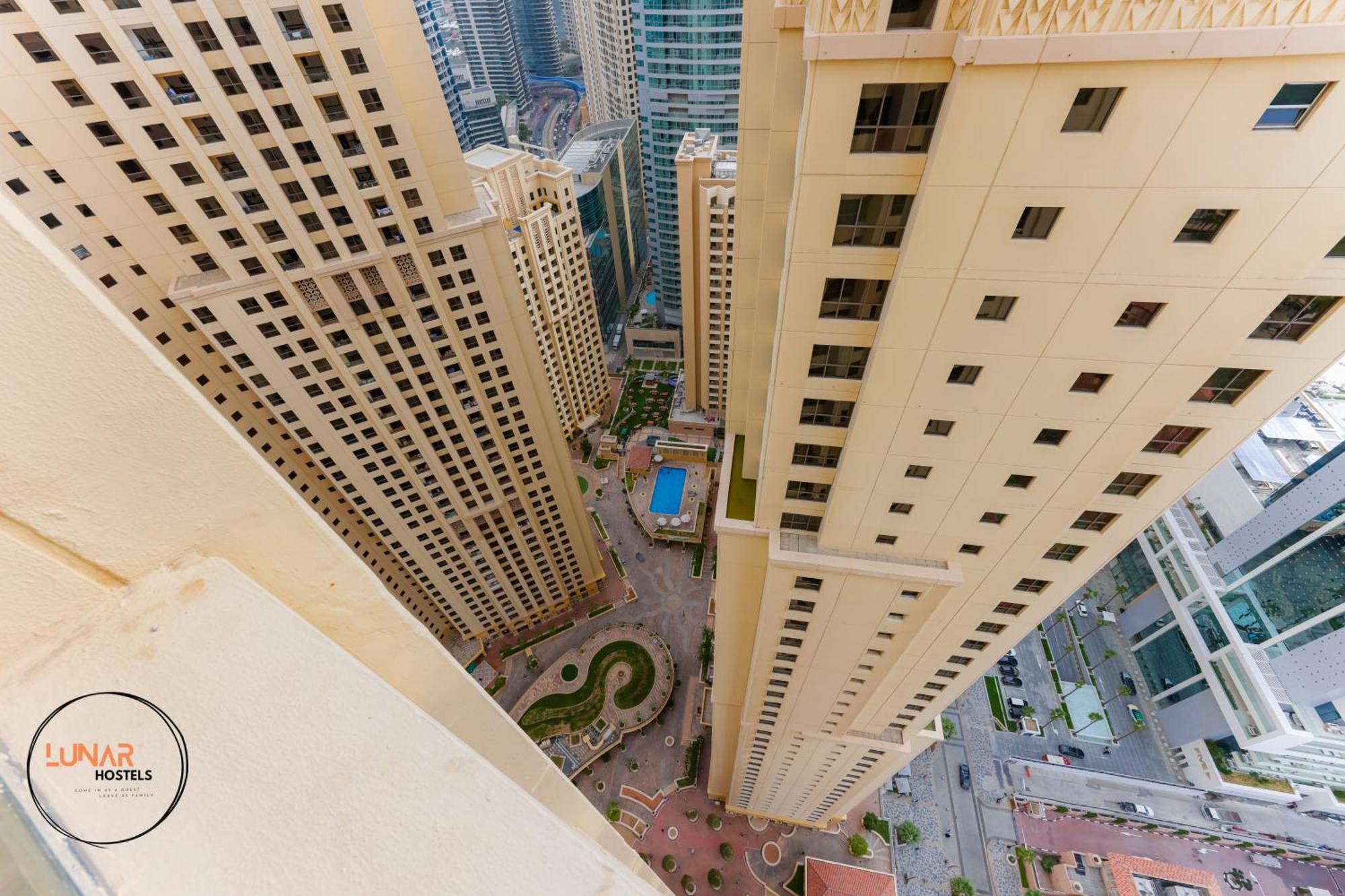 Lunar Cozy Hostel - Jbr Dubai Eksteriør bilde