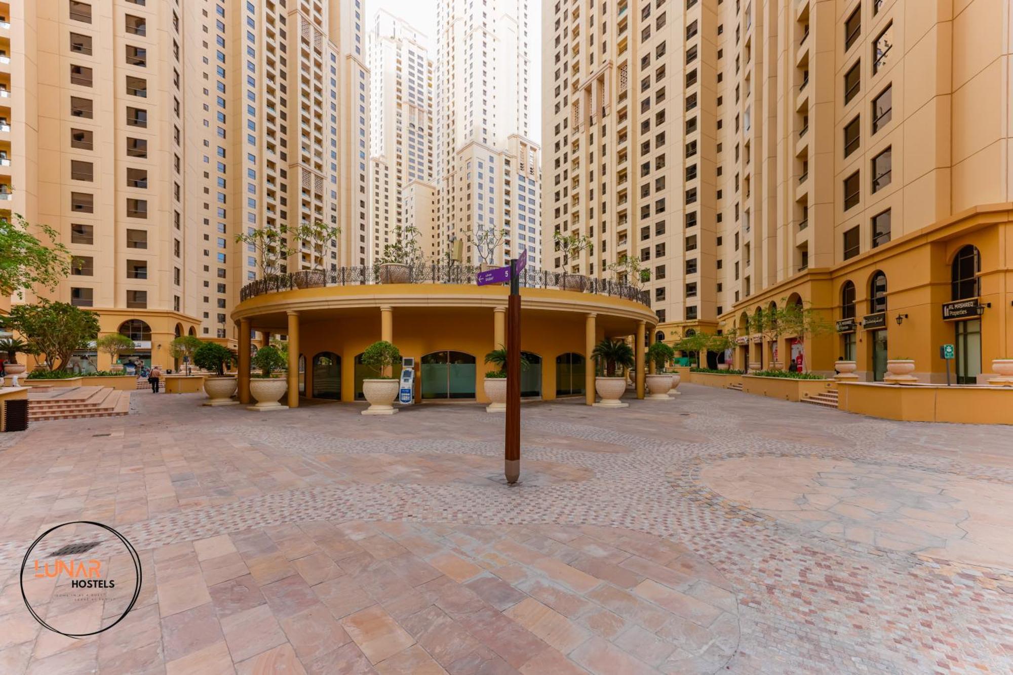 Lunar Cozy Hostel - Jbr Dubai Eksteriør bilde