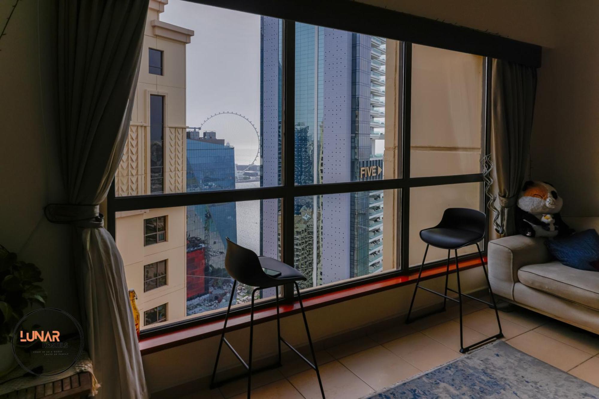 Lunar Cozy Hostel - Jbr Dubai Eksteriør bilde