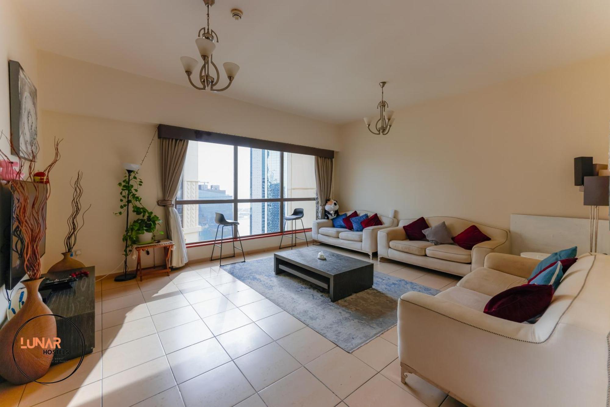 Lunar Cozy Hostel - Jbr Dubai Eksteriør bilde
