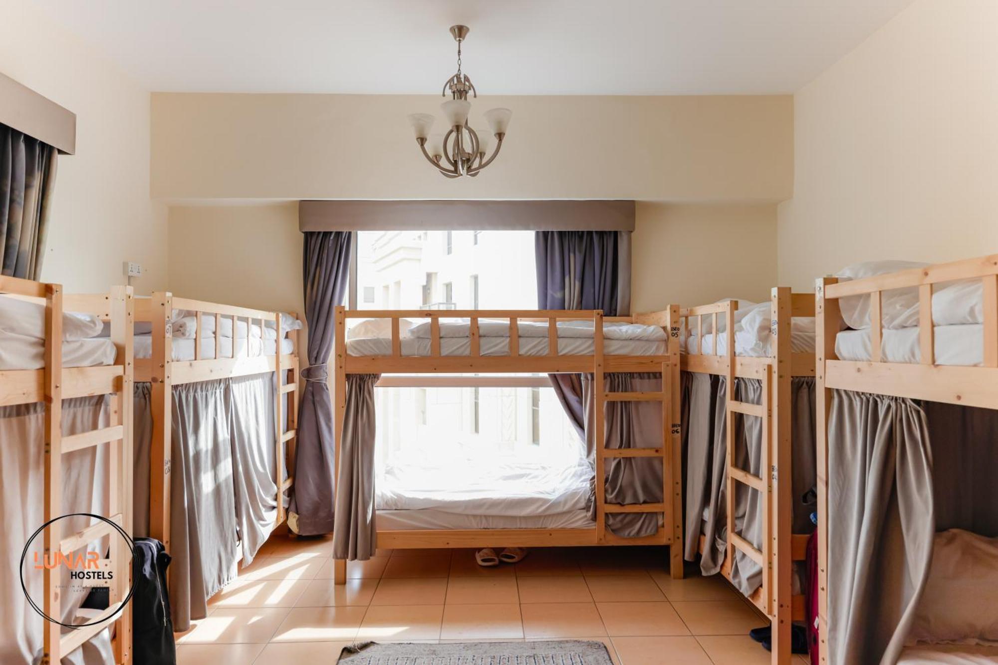 Lunar Cozy Hostel - Jbr Dubai Eksteriør bilde