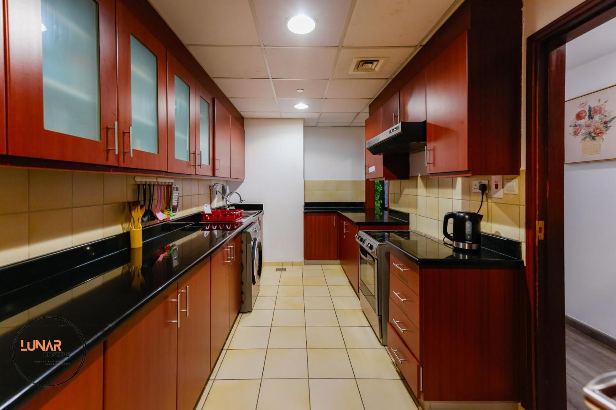Lunar Cozy Hostel - Jbr Dubai Eksteriør bilde